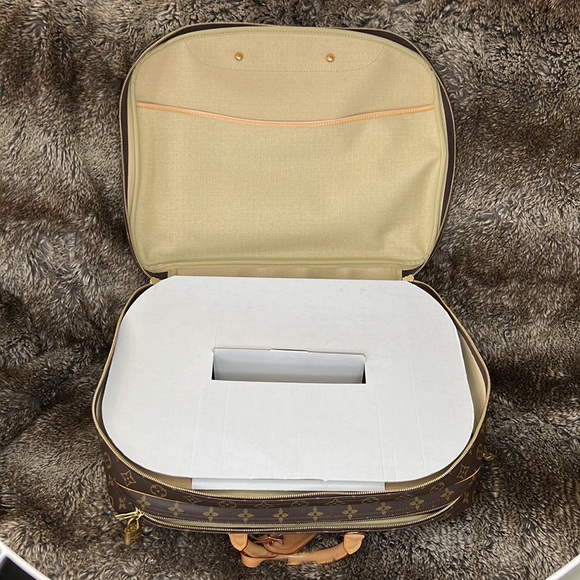 Louis Vuitton Alize 24H Travel Hand Bag - Picture 5 of 11